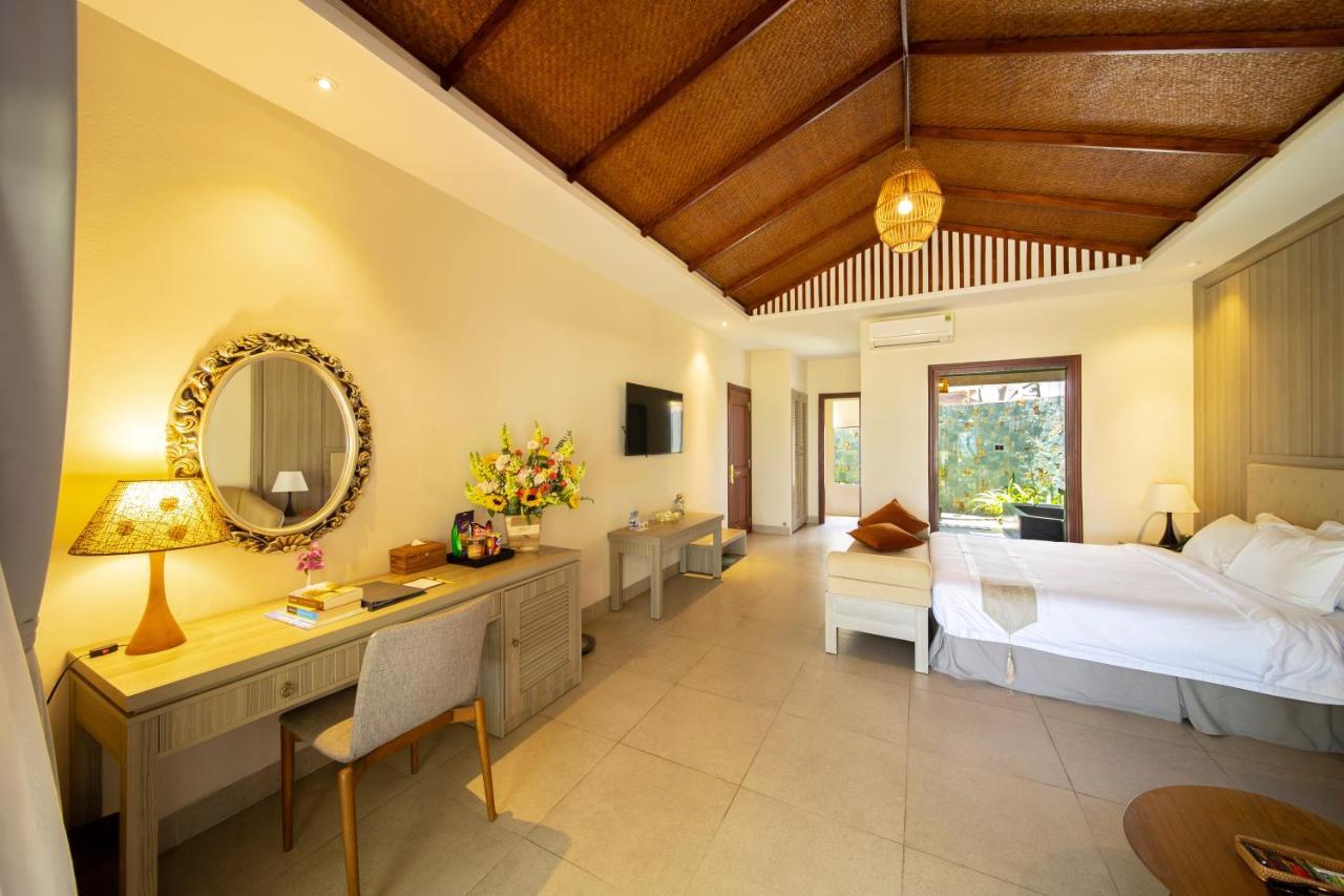 Sao Mai Beach Resort Туїхоа Екстер'єр фото